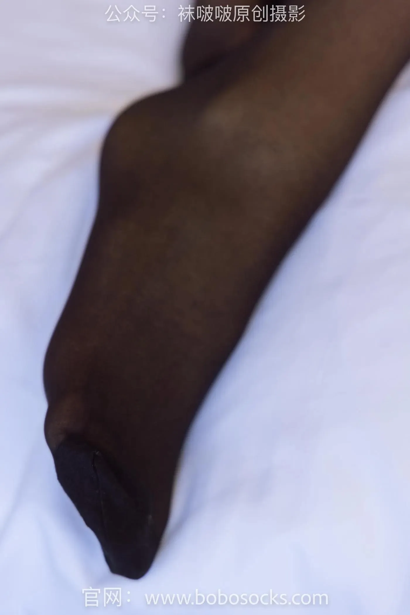 [BoBoSocks袜啵啵]NO.131 苏苏-两双高跟鞋、黑丝 [140P]插图4